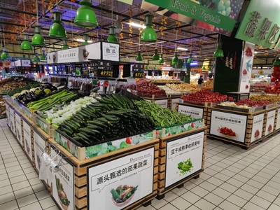 原糧庫(kù)存充裕，蔬菜上市高峰，市場(chǎng)供應(yīng)無(wú)憂